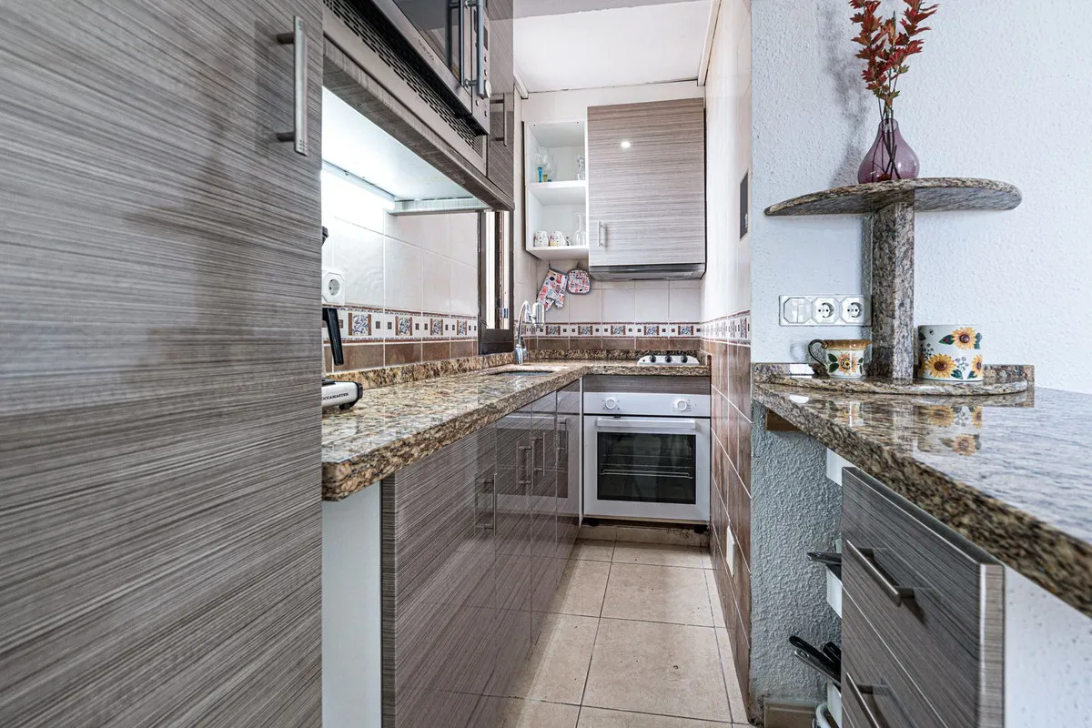 42c85d34-136b-4a39-8223-4868ee873928