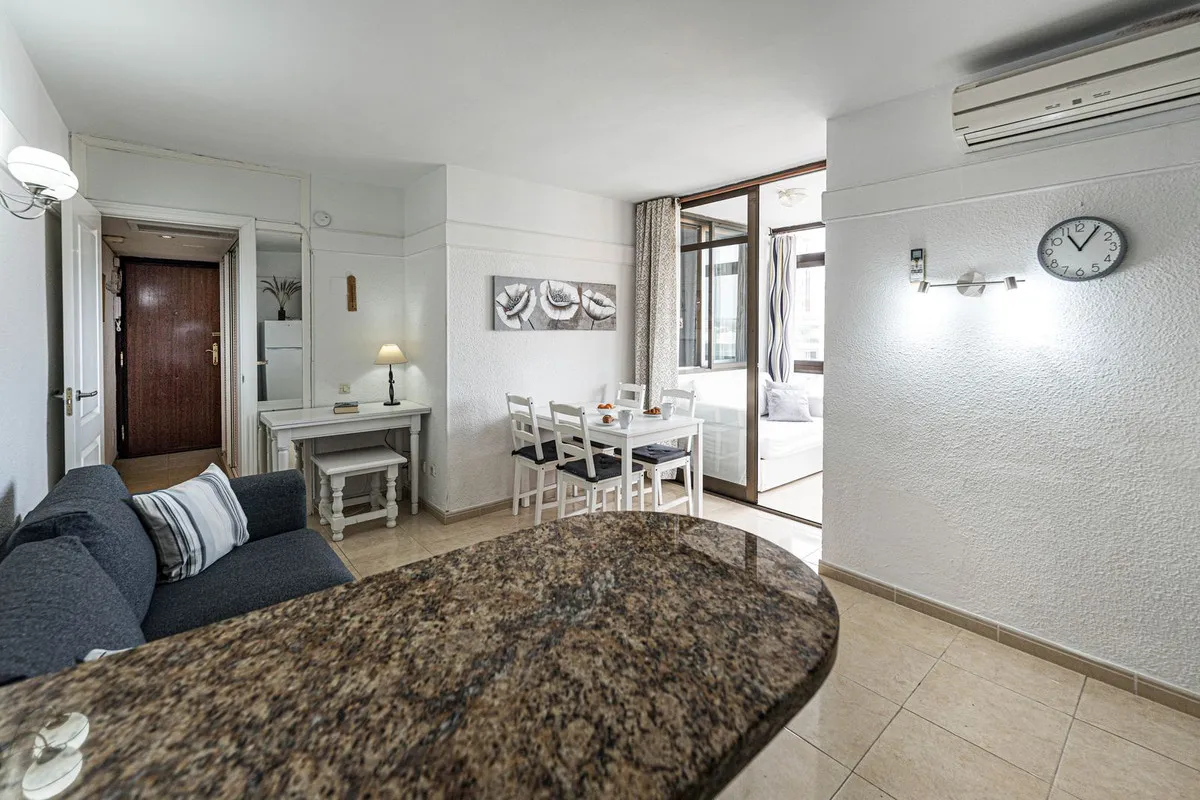 94546978-f82a-4222-a4ba-a4285fffb162