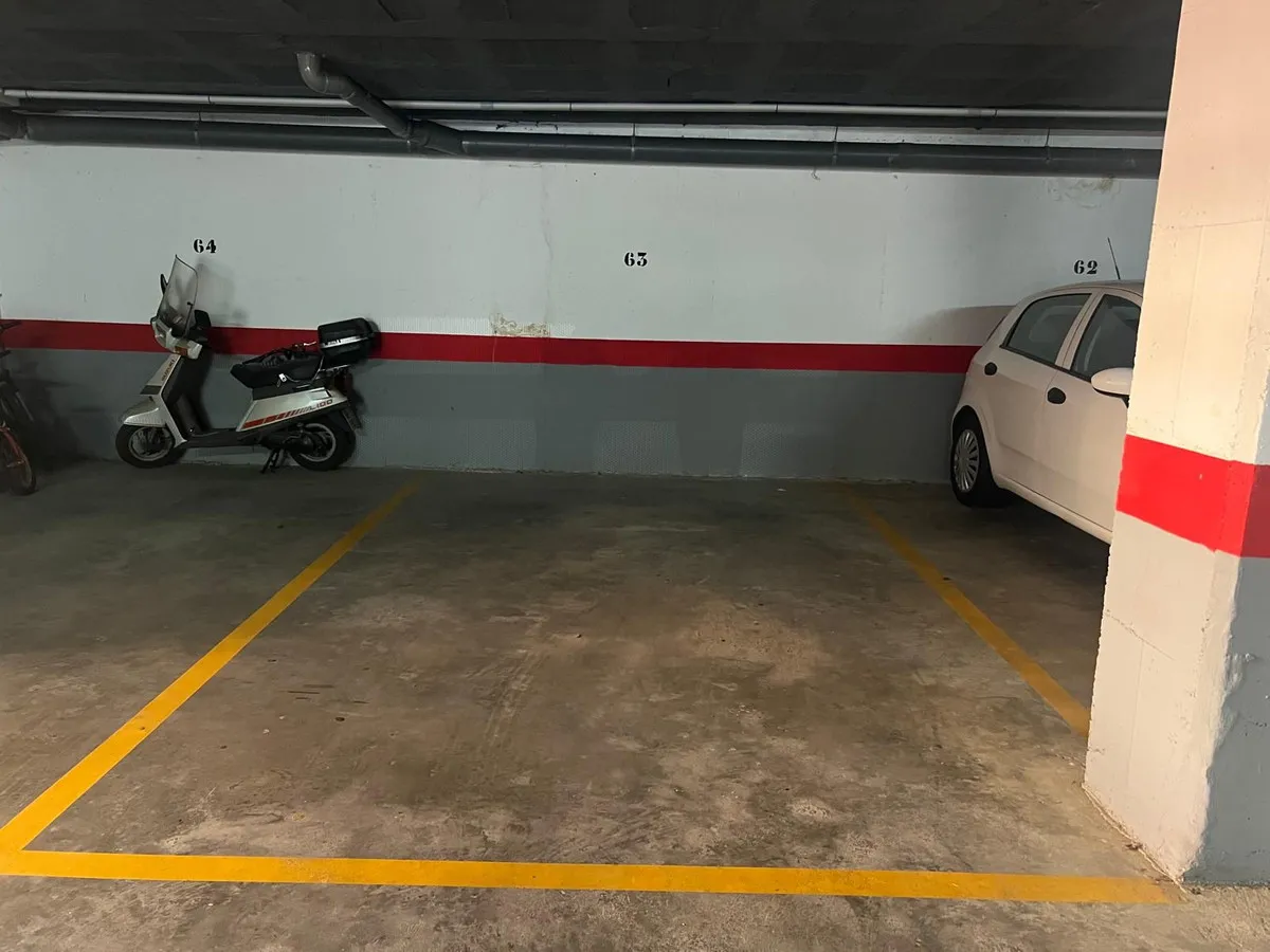 ee2b512c-f35a-49a9-b814-43afb84699b4