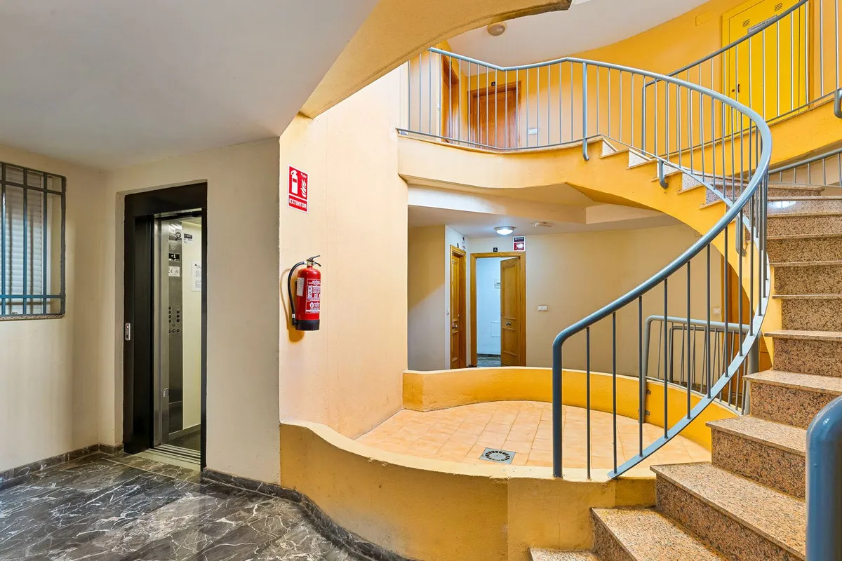 08b621de-f7e0-4b05-8295-4f92d990b712