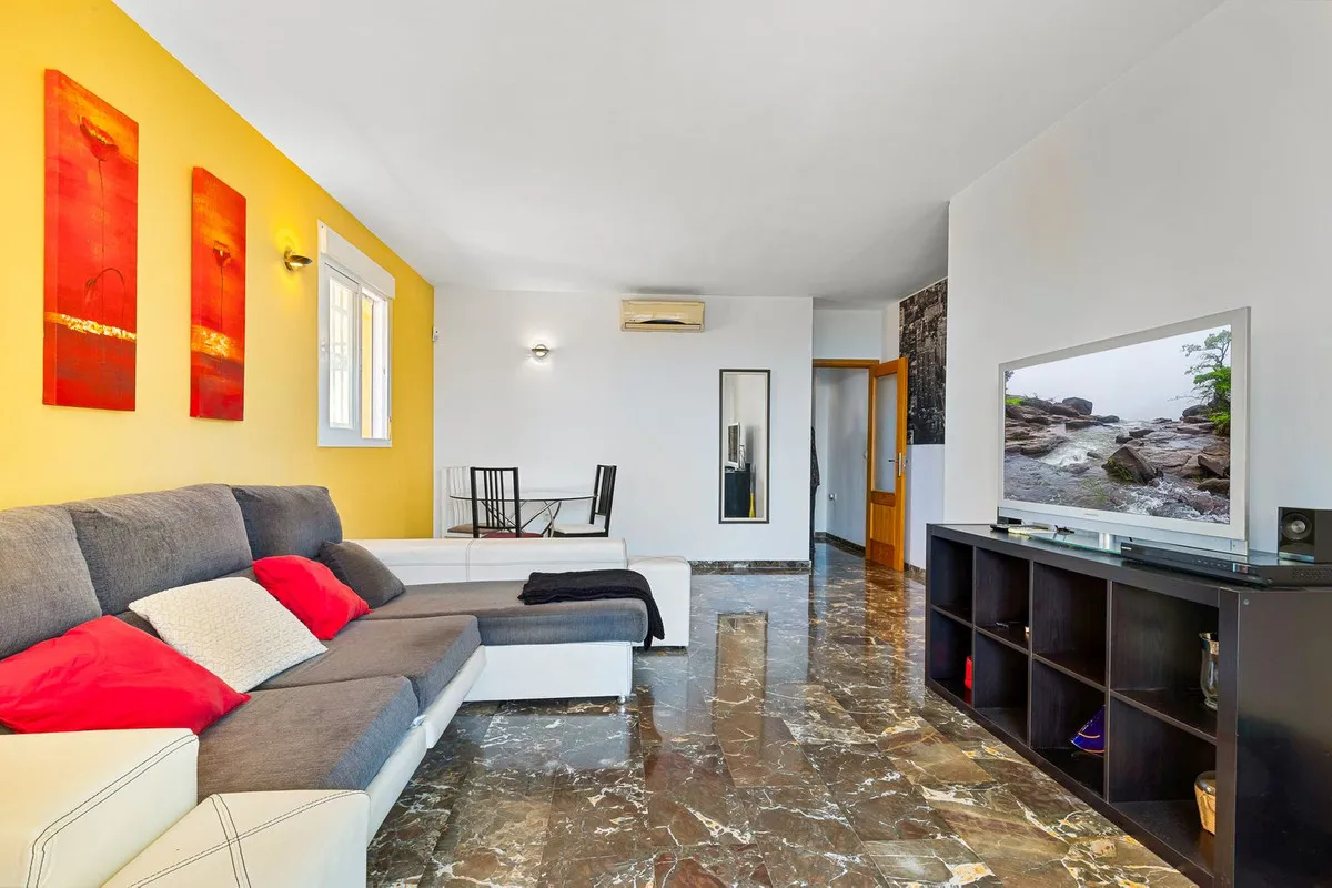 a65a64a4-2033-4e04-8af1-fe285c06106d