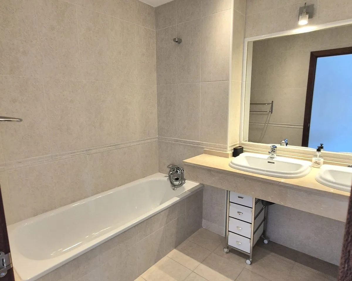 399f9861-b972-44f8-af89-c2626357fa7d