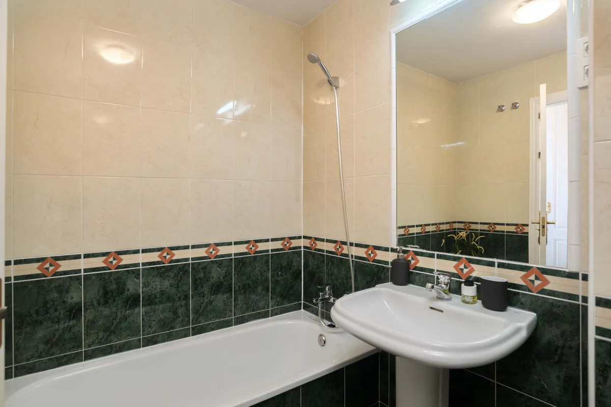 08e3d423-7e67-49da-8622-08a166dd579d