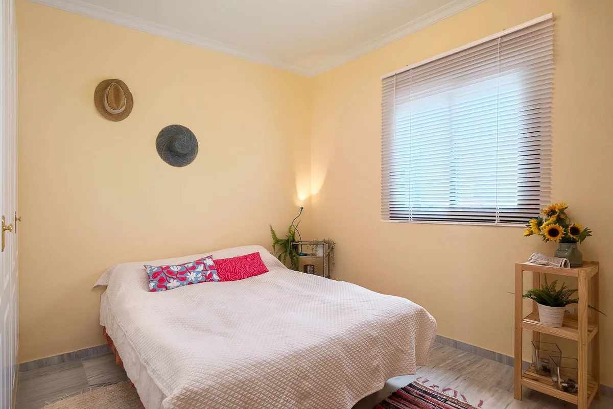 a87e9ec3-6069-423c-8f18-e6078b6912fe