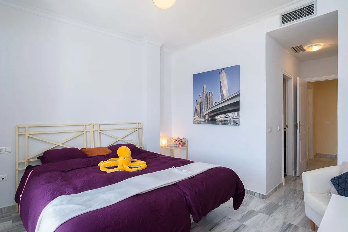 ef5539d2-7b9e-40b5-b713-67e0be2bbe08