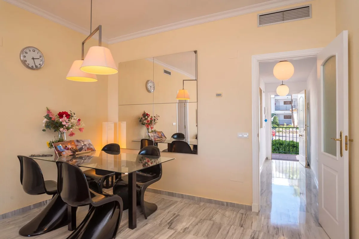 f0452d1c-7917-4dd6-a759-451e9318dc33