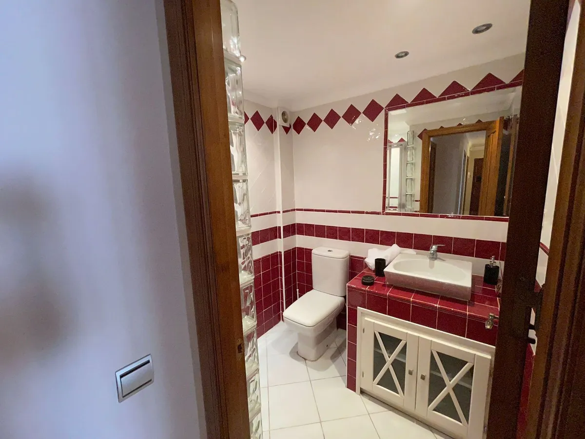 2c311851-65fc-41fc-8bcb-62ac7ffdf90d