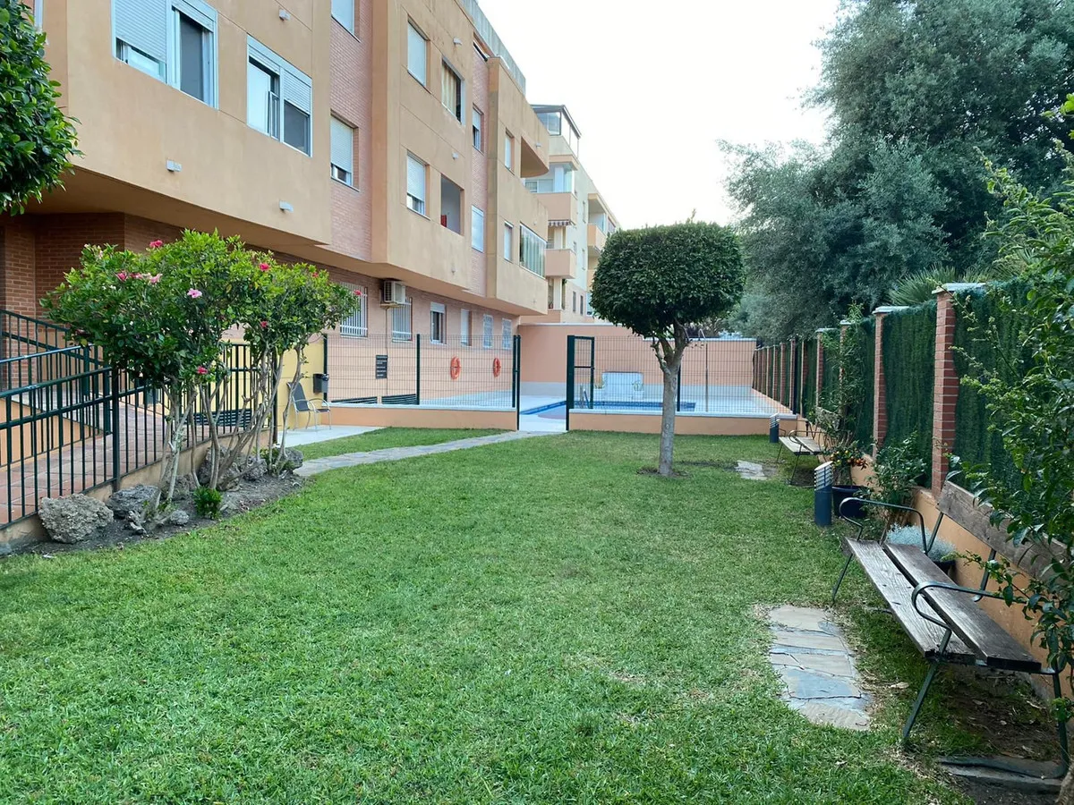 2cf0e1e8-9250-4863-bce5-3c4dbfbb9981