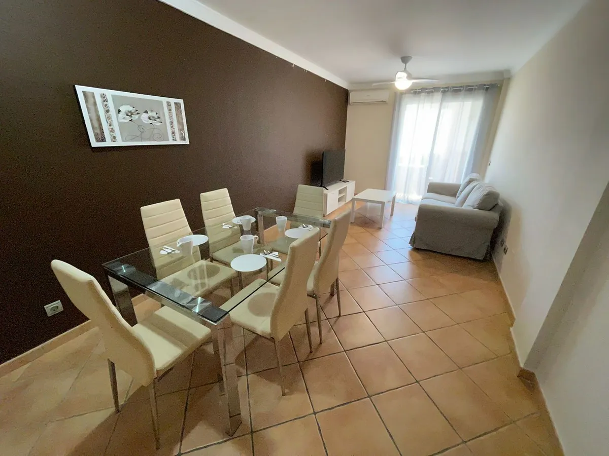 51599305-9e02-471d-a4b6-80801ecff2ee