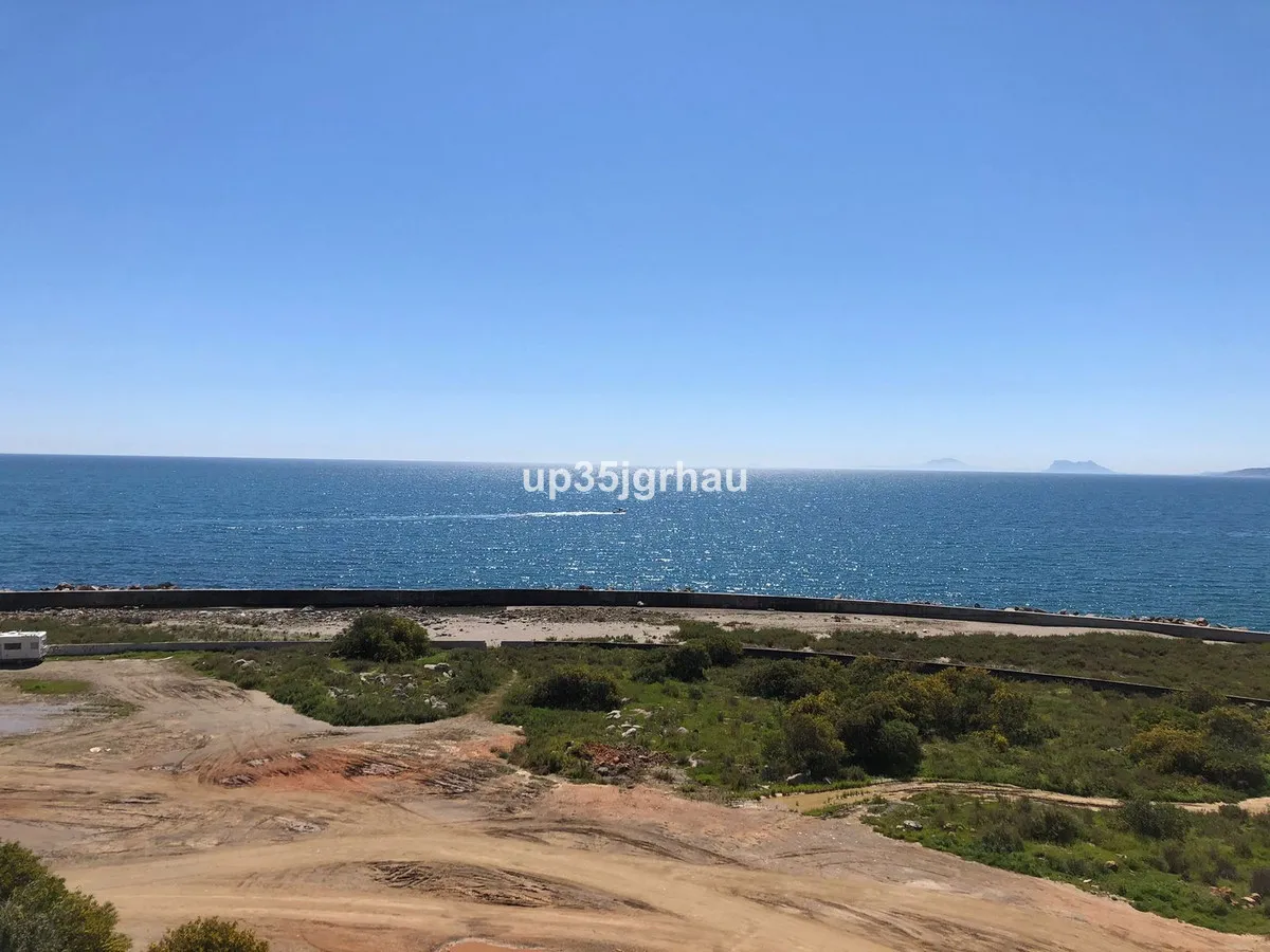 2b6d1ae5-06b9-43e1-b9d4-09d5b727f207