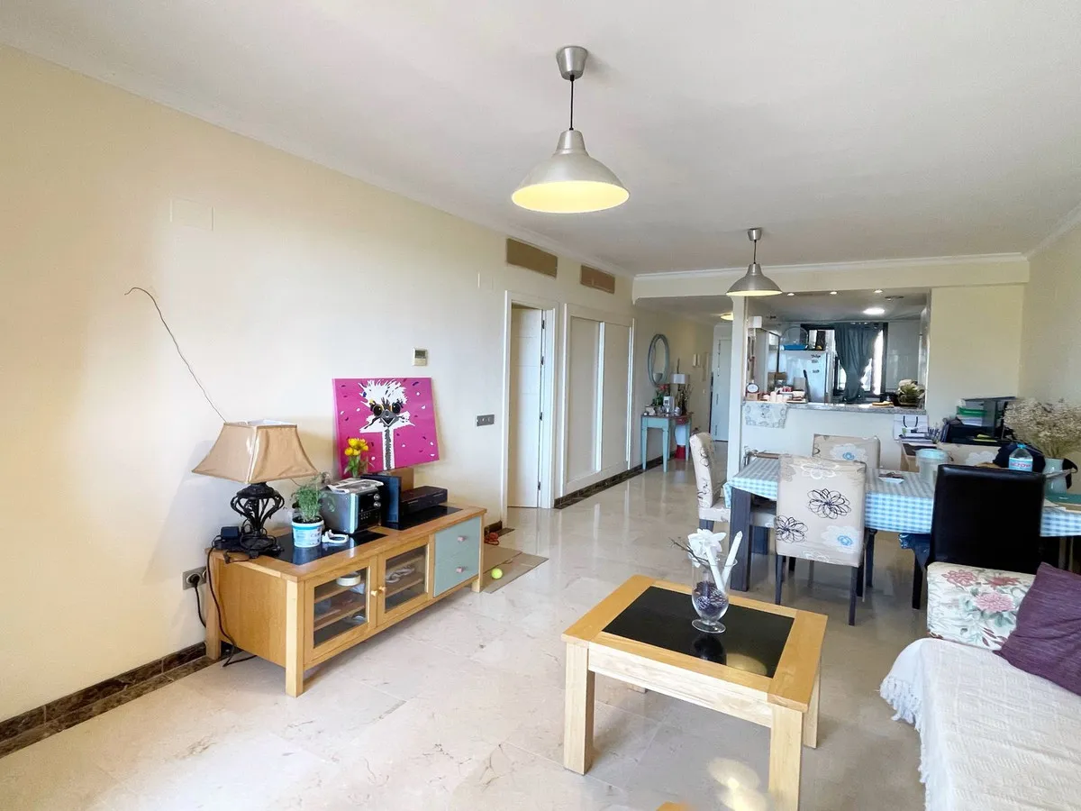 72d61c6b-3dd5-4982-a077-7a2cdc01a22e