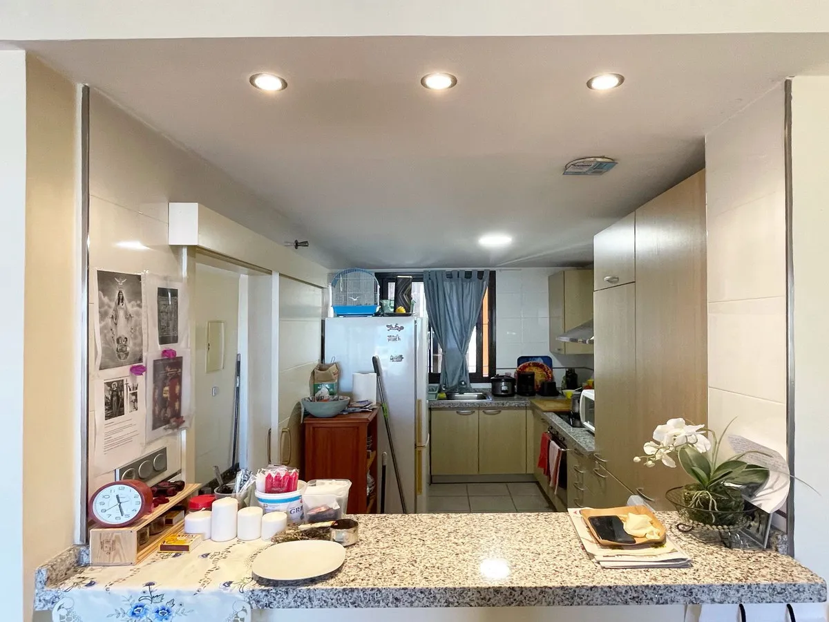 c1686c3c-4035-47dd-9771-473c96d79ad8