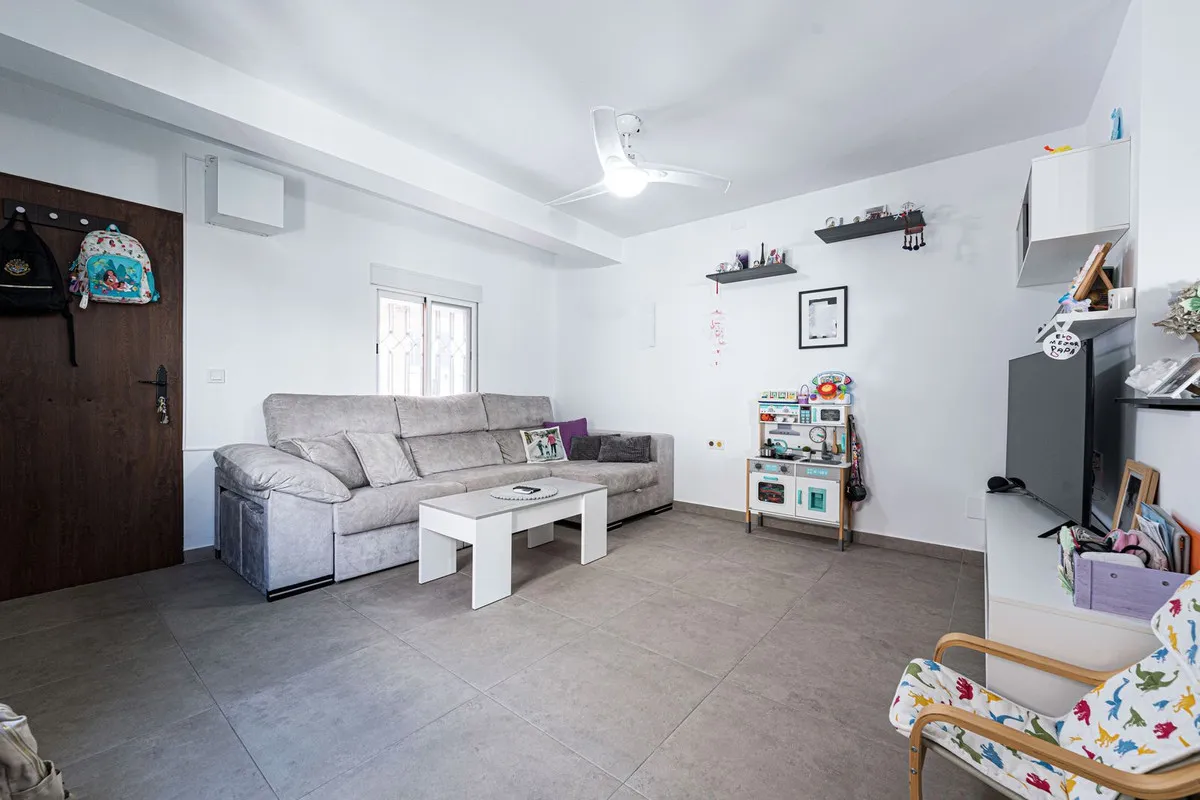 18239408-6a41-411b-ac02-5d91717cfca0