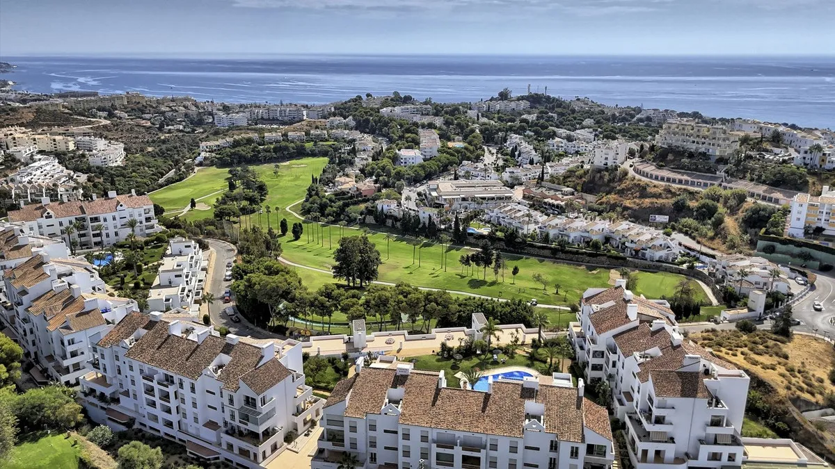 a78ae61d-9fc4-4c0f-8959-1b7846b8a8b8