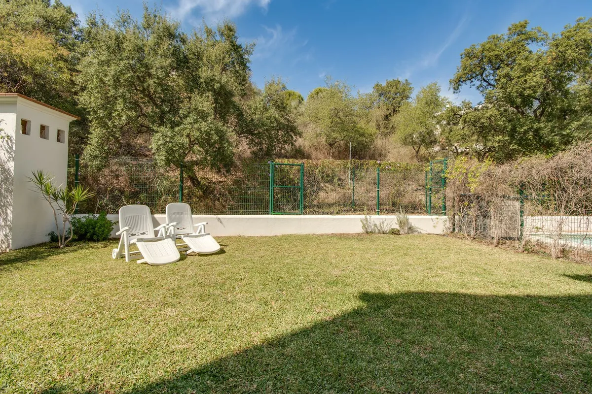 9e01d6b1-f39a-4d6b-9971-2e27e2fee686