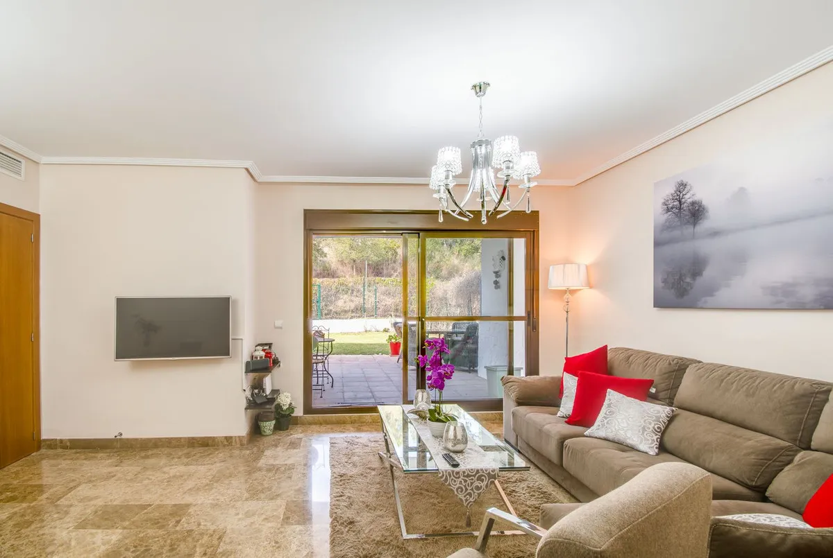 efafad06-eac2-4d91-9883-52f20bca392f