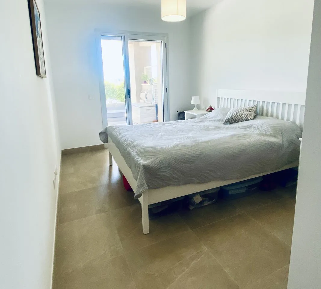 9890cfd9-fbed-4a01-9abc-c4384e378e87