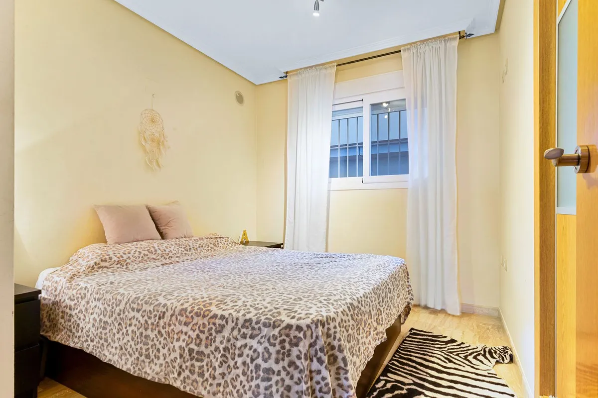 2ccb97e5-f8c1-46c3-be58-e36238d7ea34