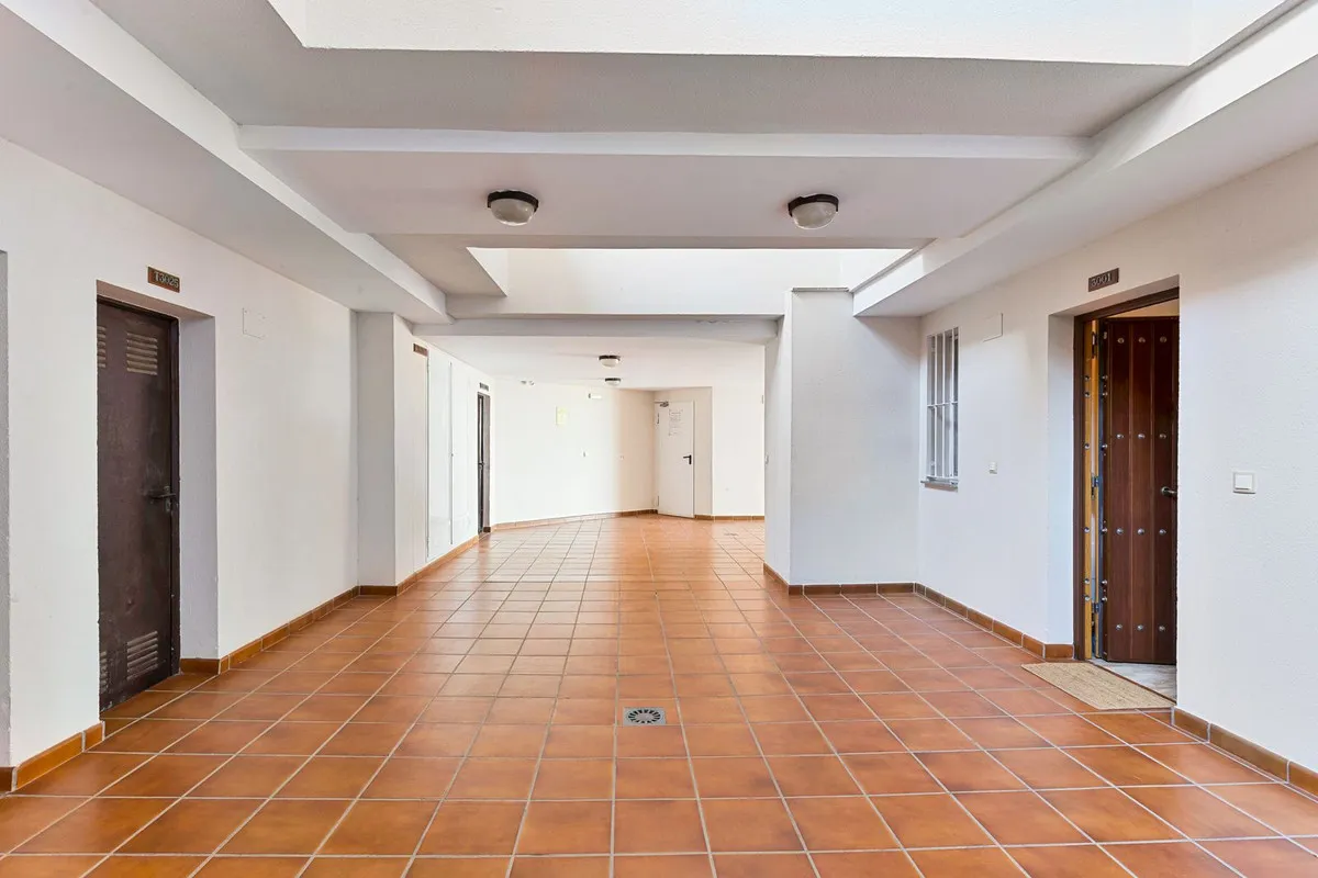 e8ca78fc-715a-4836-b735-a48e565724d1