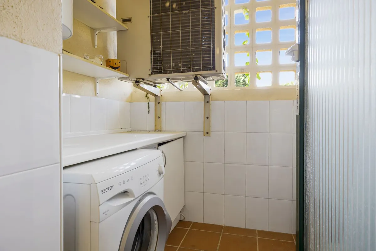 02bf2ad2-471c-49bc-839c-030c1b783fa6