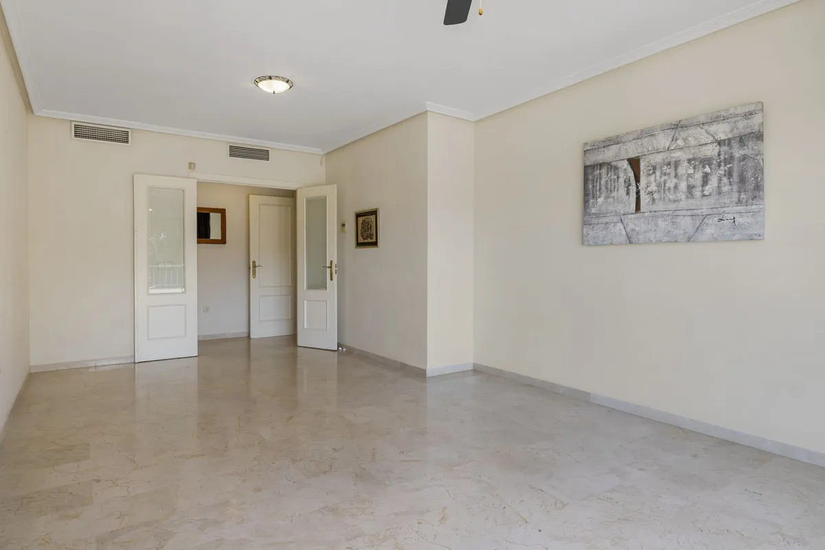 fb274f9c-ea29-4ec3-9fc9-0a8fa60f05f6