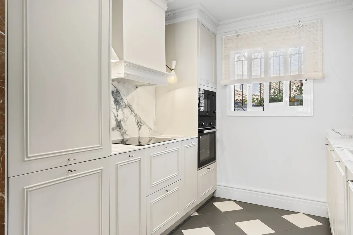 bc3718a2-a2d4-4c33-aed6-072d02fab460