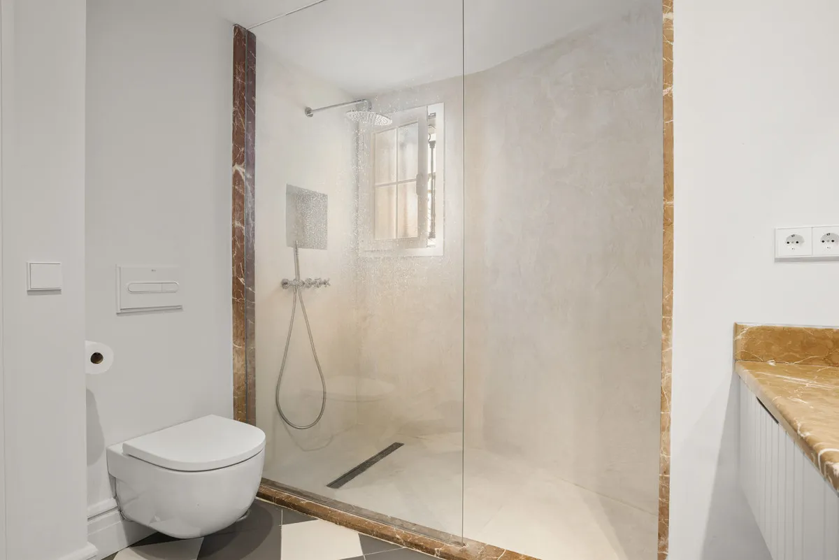 dc1ba8df-9297-4264-b37f-465ecc1c0e53