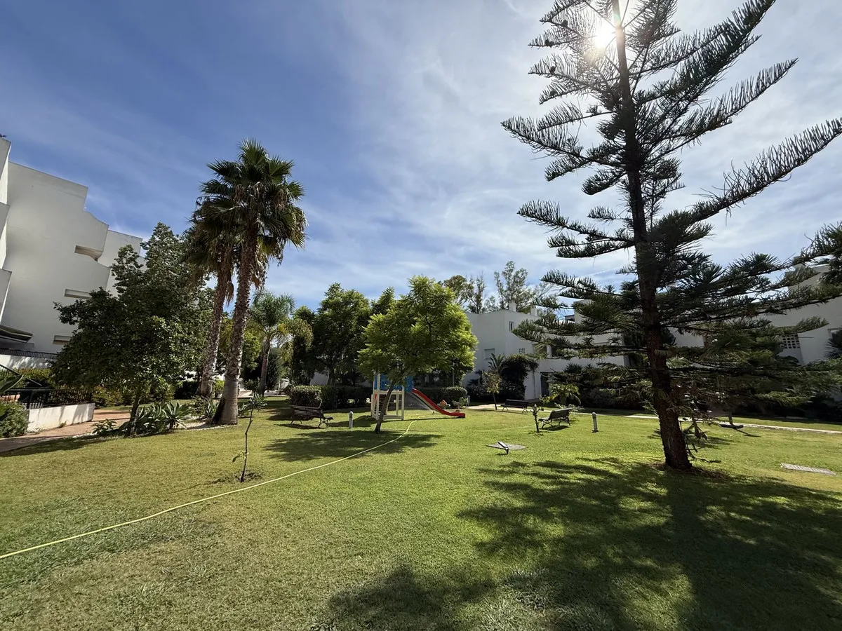 b95f00e4-a33f-4bd0-b4be-af02dd5d49e4