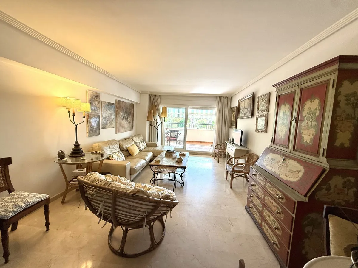 c95d42a2-ead5-49b6-8589-c02dfc6b10d8