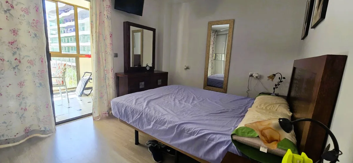 badb0afb-59b5-48bc-a3f8-7517955da004