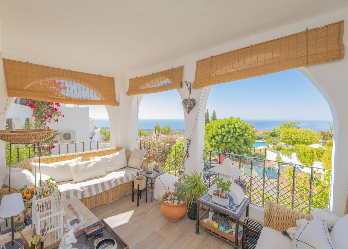 e30938c7-67f2-4e1e-be45-1e5050ac2e87