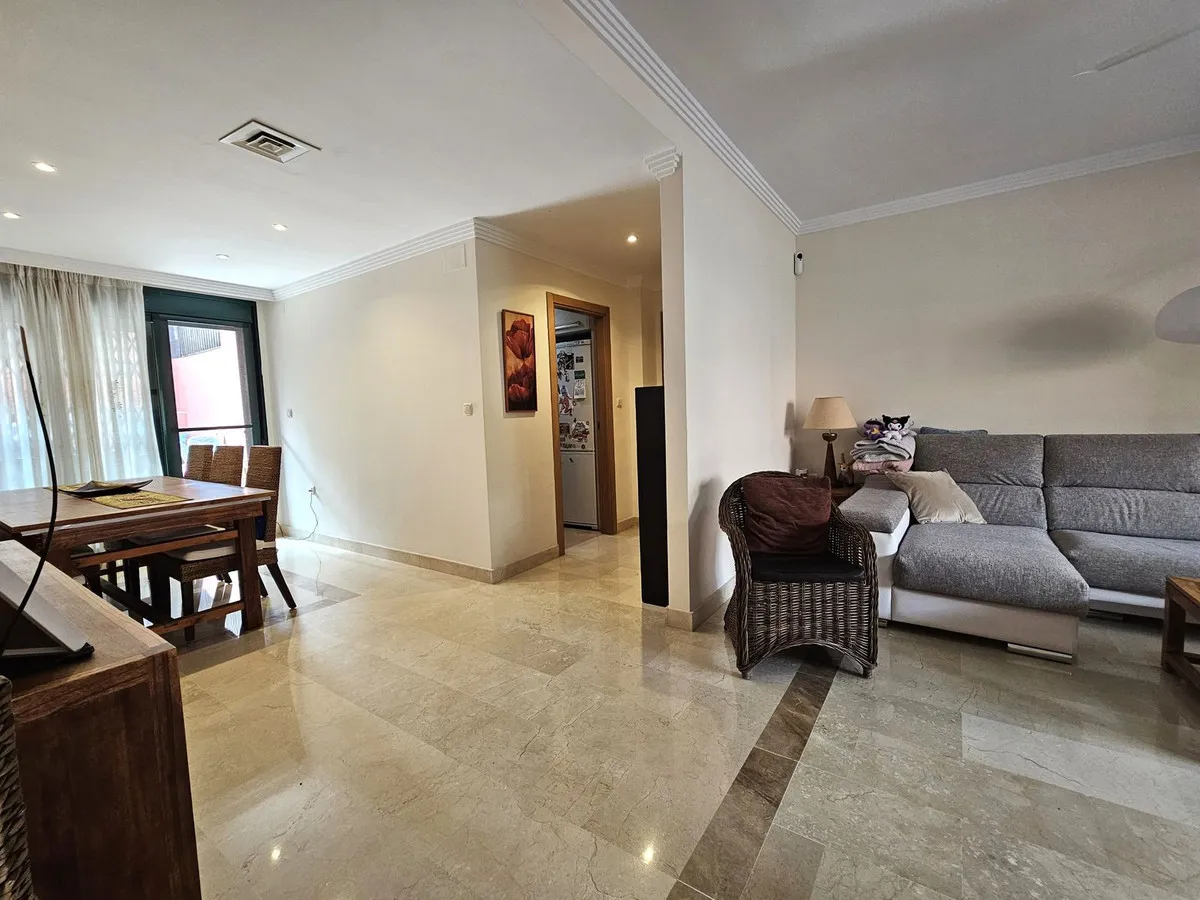 5fb95f8a-9e17-42cb-bcb2-e48cf7896c0a