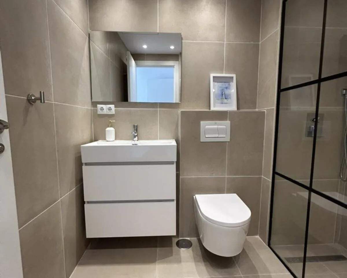 74691fcc-f606-43a4-a669-98e181b3b293