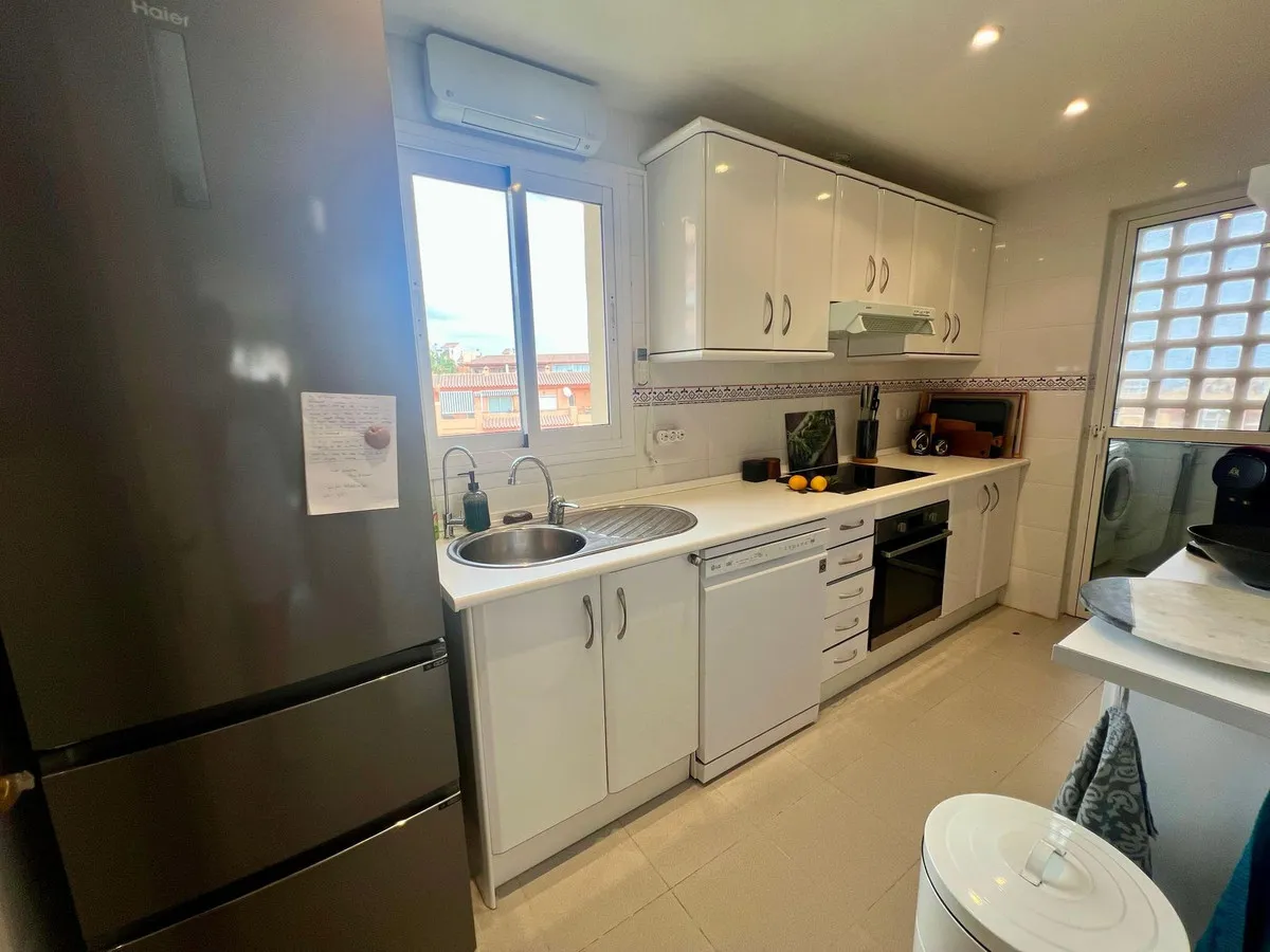 3be7e979-087a-4957-8869-0371478c0475