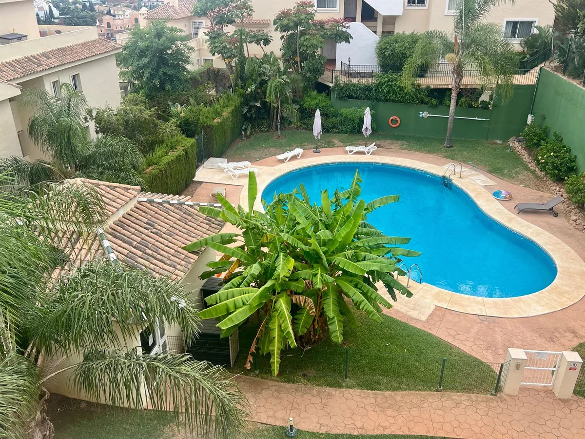 6b70cd6f-90d1-4aa4-909b-b2005637adcd