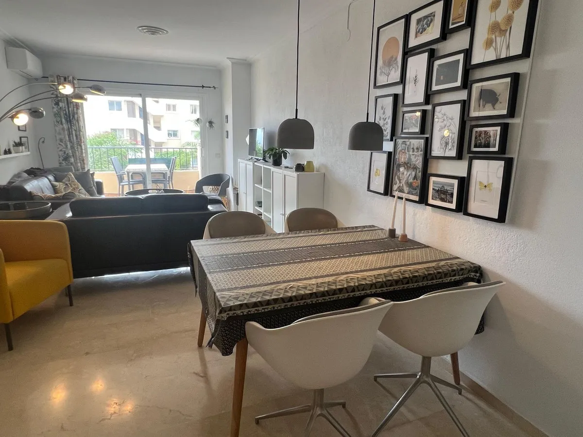 6b96fdc0-fe2e-4229-aa16-b1e61b8c7917