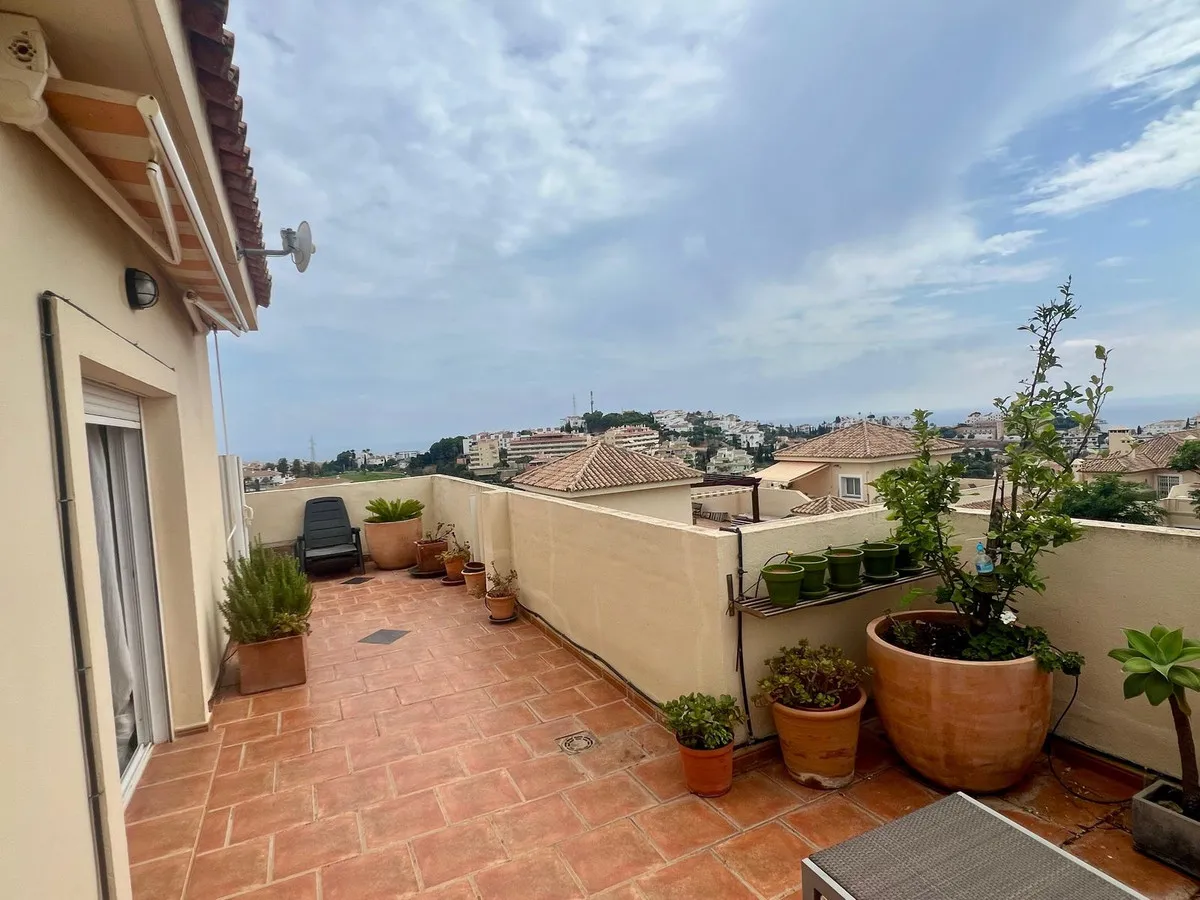 acc0afc4-7ee8-4eef-b2bc-3db51e1ed7df