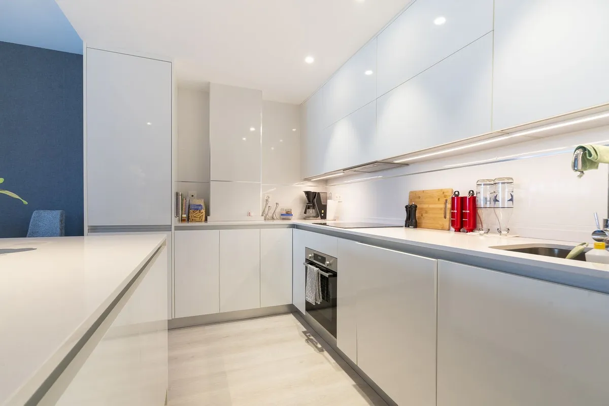 8b64b7e1-45b5-4af8-9b8b-9cfbf4f9735a