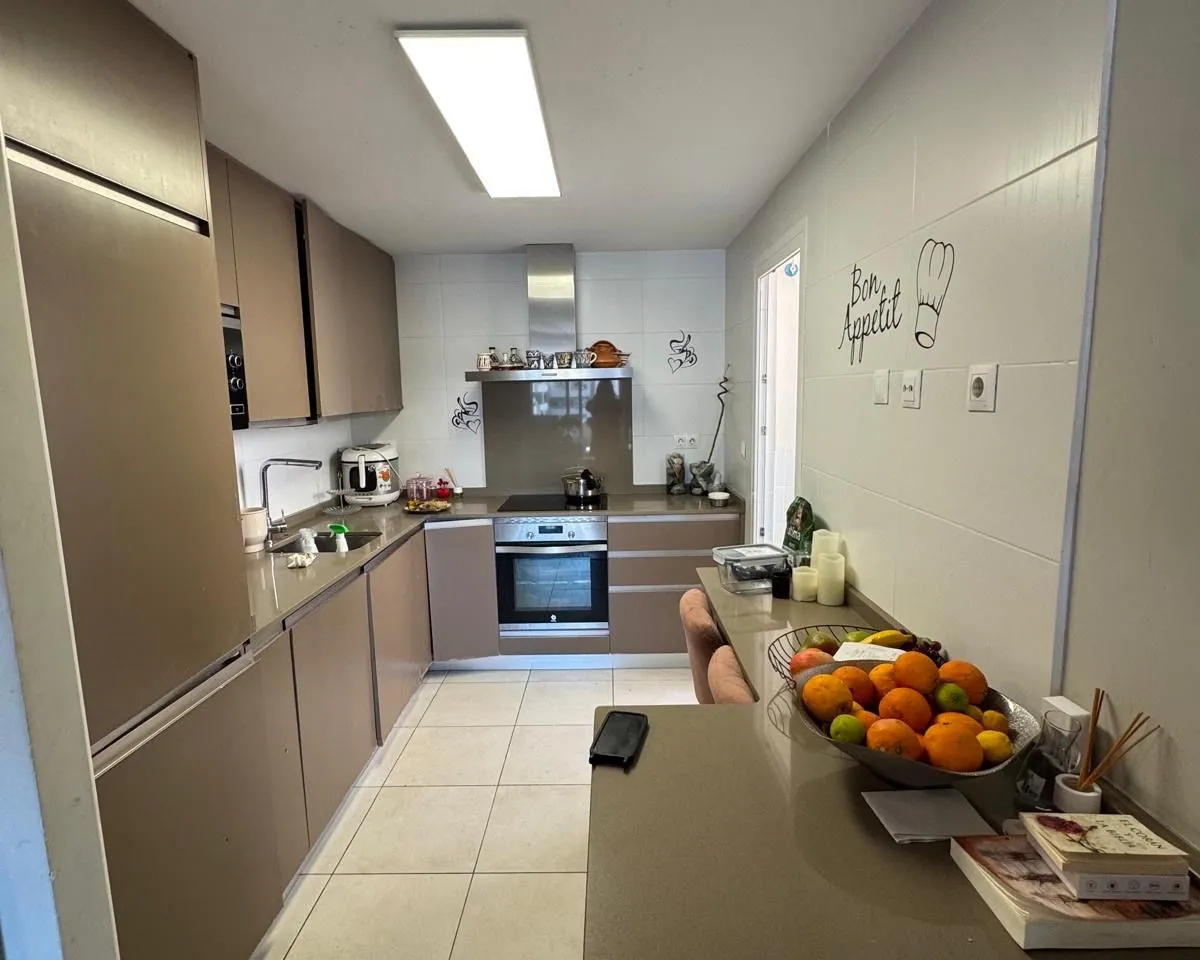 96a71f83-7afb-4ece-acd8-4469a33609c3