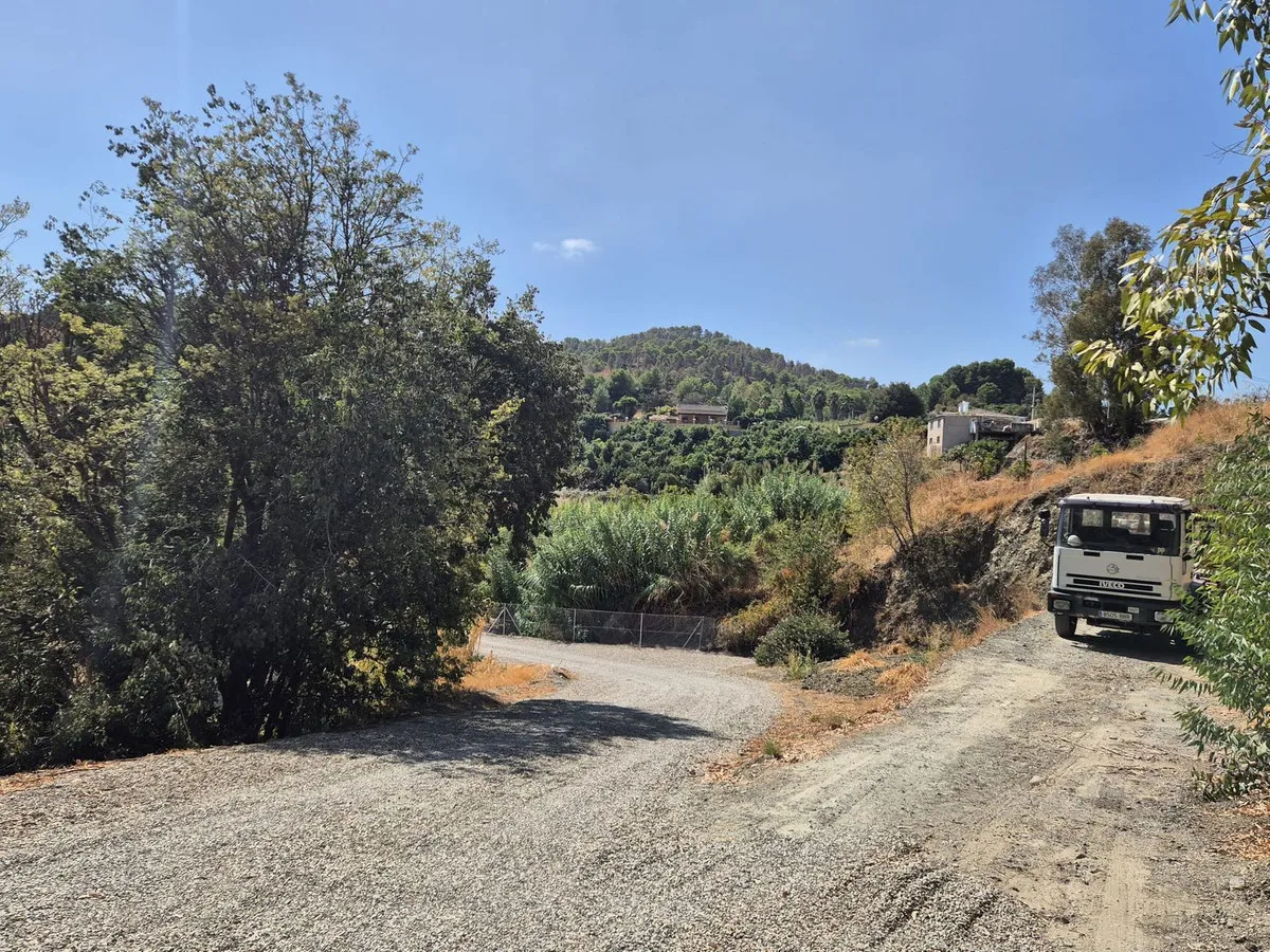 2a98e456-e9e0-4c18-942d-bcdf7d87bf9f