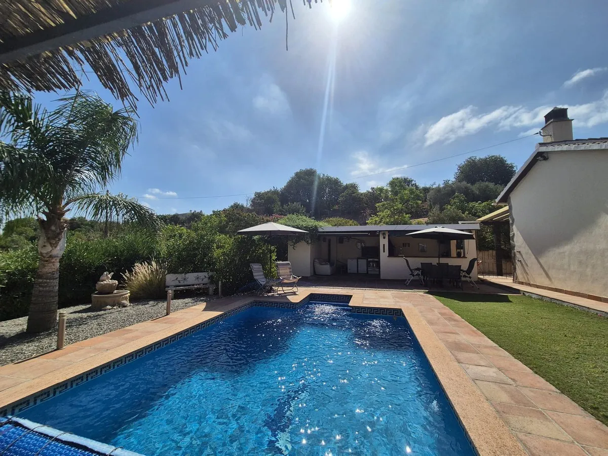 7bbfd989-43be-465a-8e89-9c7cc776b7d3