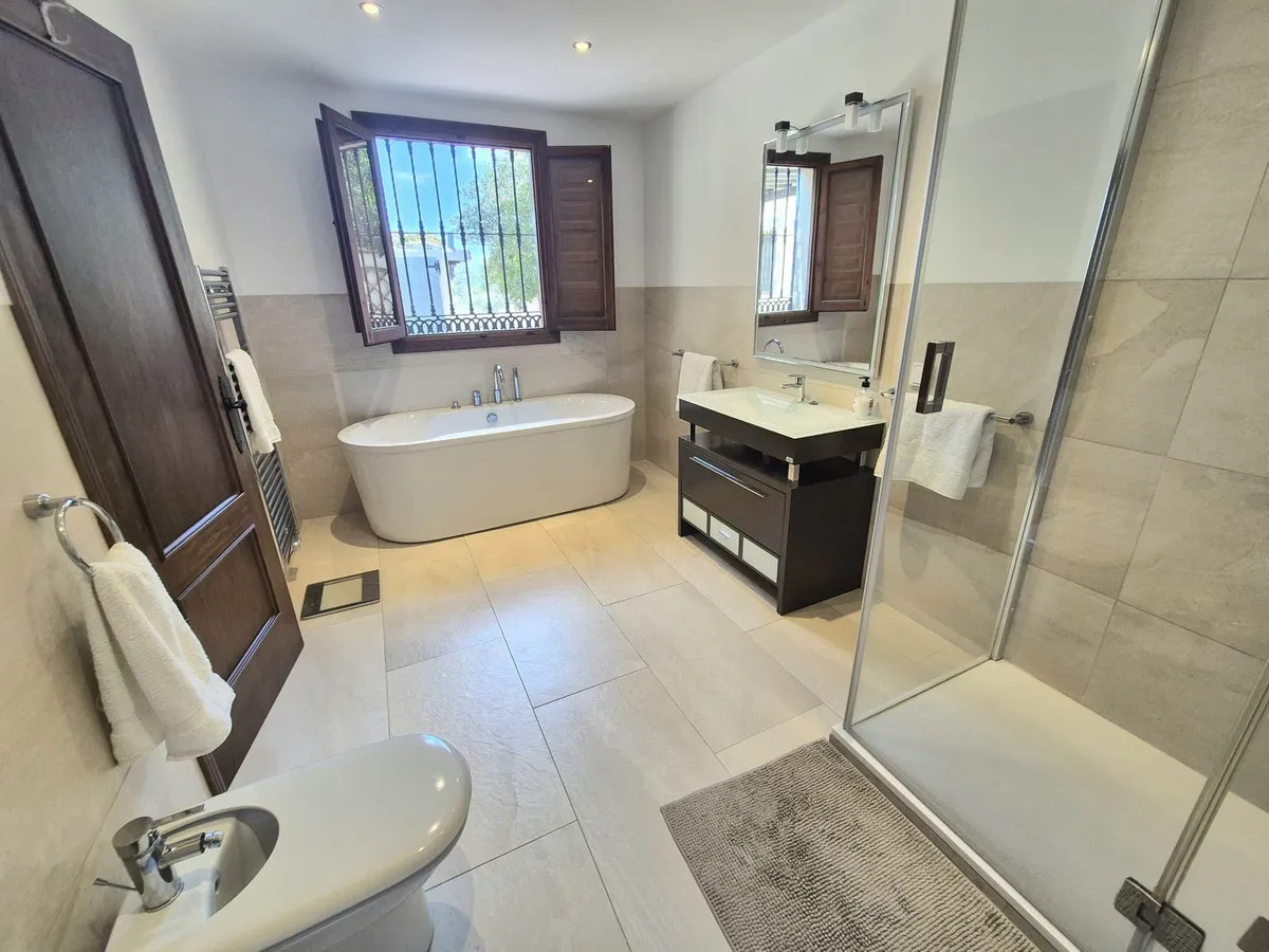 847ab01d-e03a-478c-829e-25d752c250ea