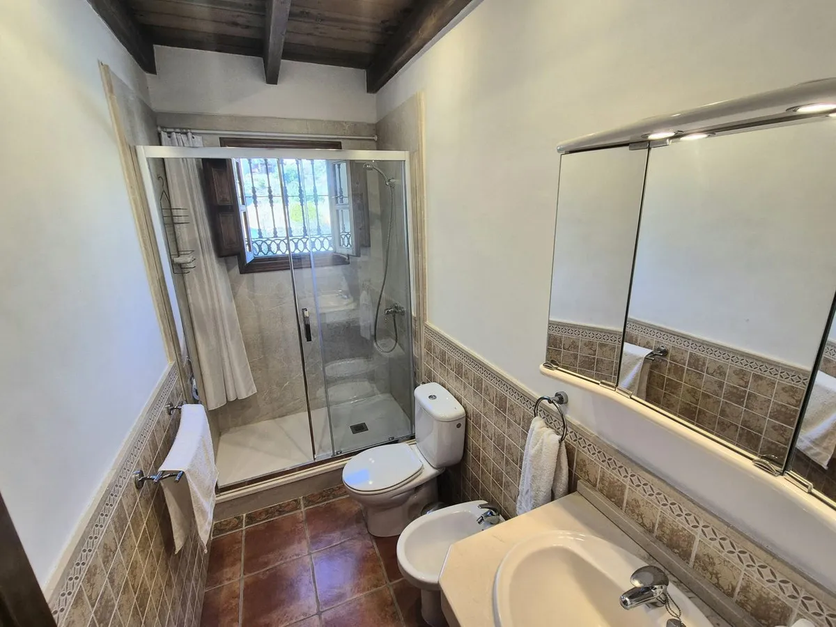 a3b13160-ed86-4d61-bef4-747770fc6a9c