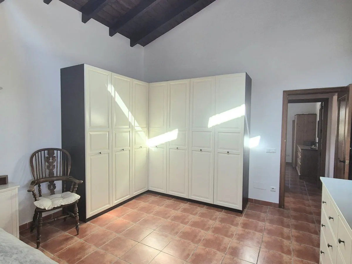 ba923829-650f-4642-94f8-17da5f31ebce