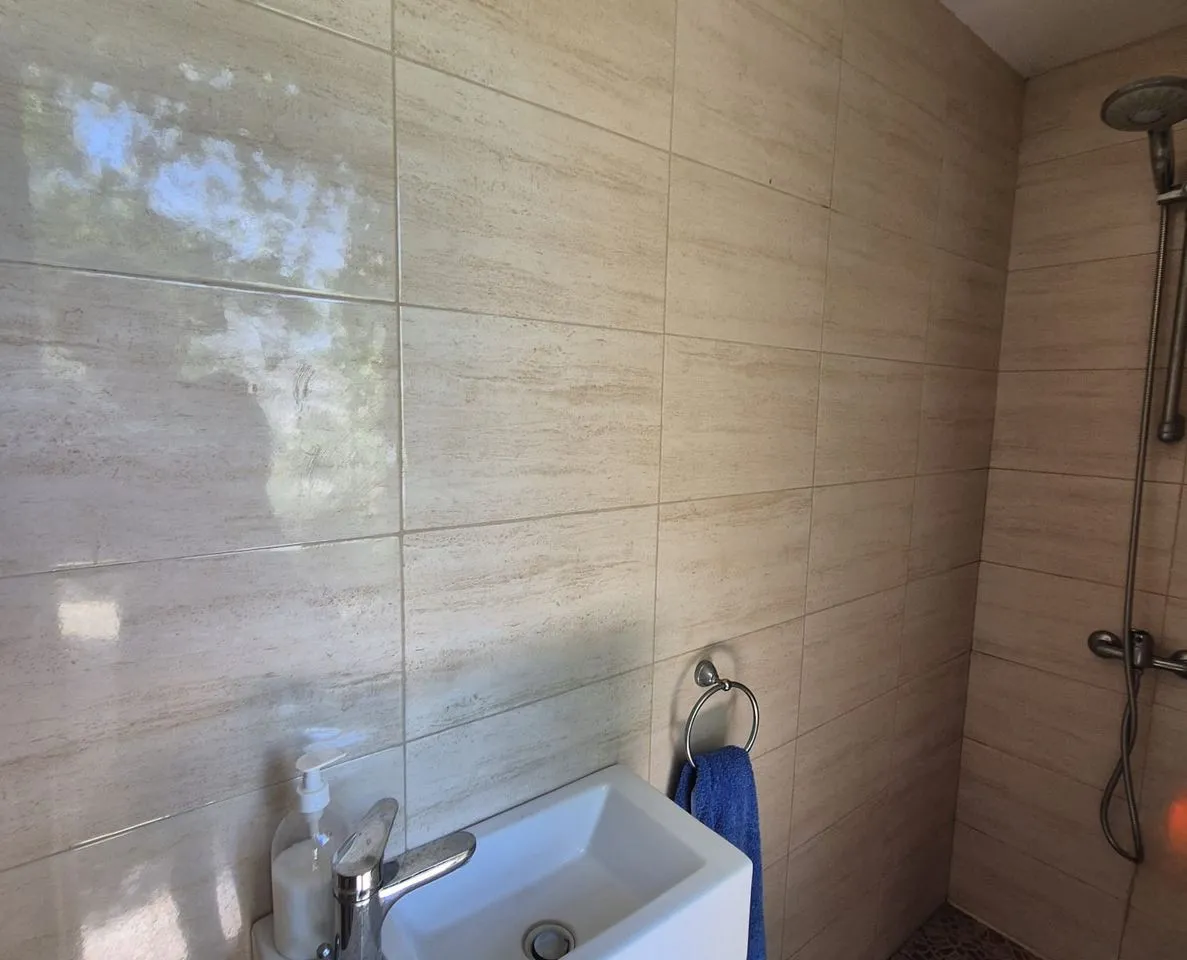 be03b89a-7f24-4801-8180-6c4982a924e9