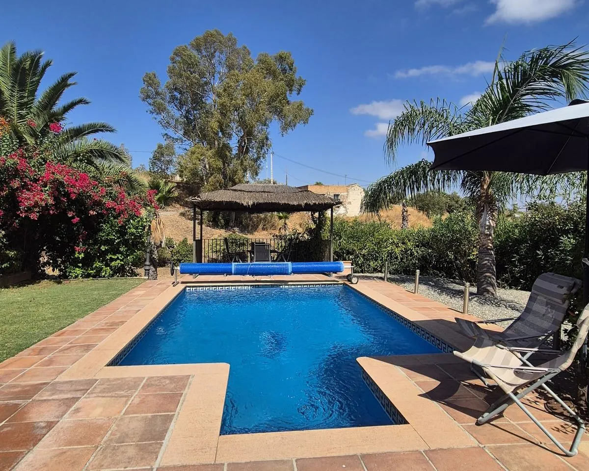 fbfb1452-b8a4-4286-a1d1-01c2df05fcdd