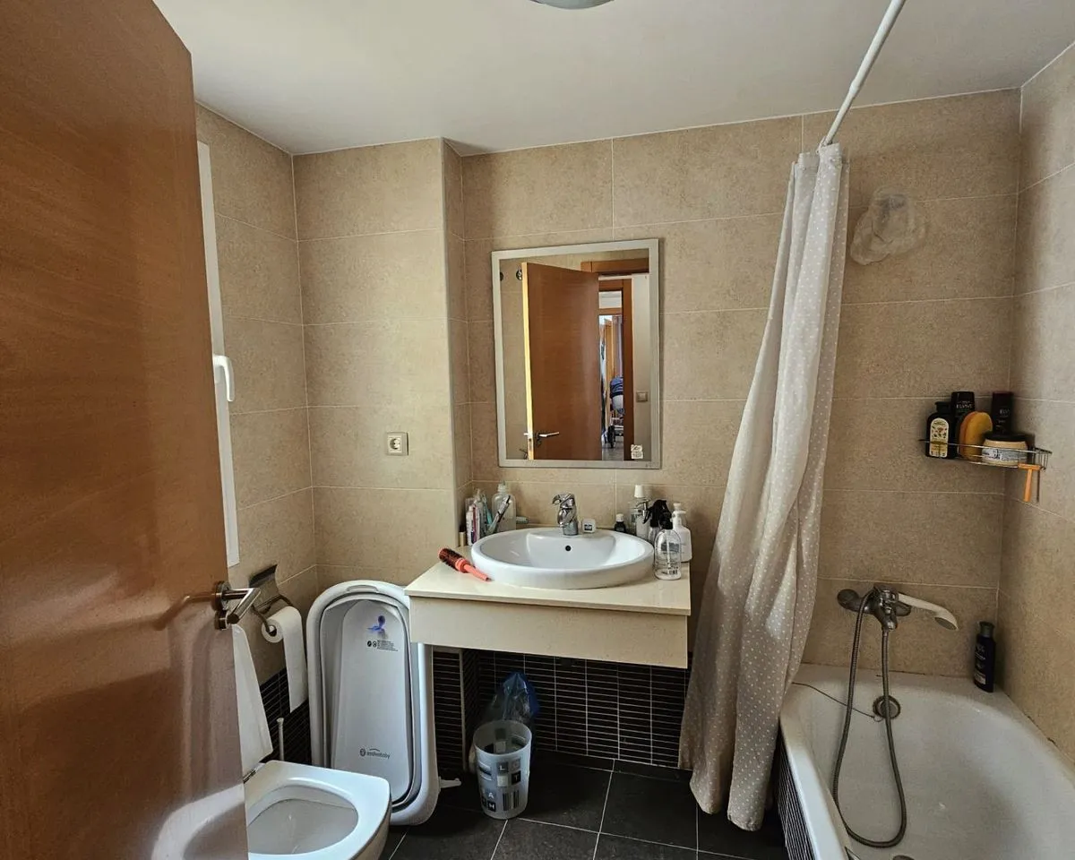 609eb5a5-6665-4912-9e75-6f2adb849d55