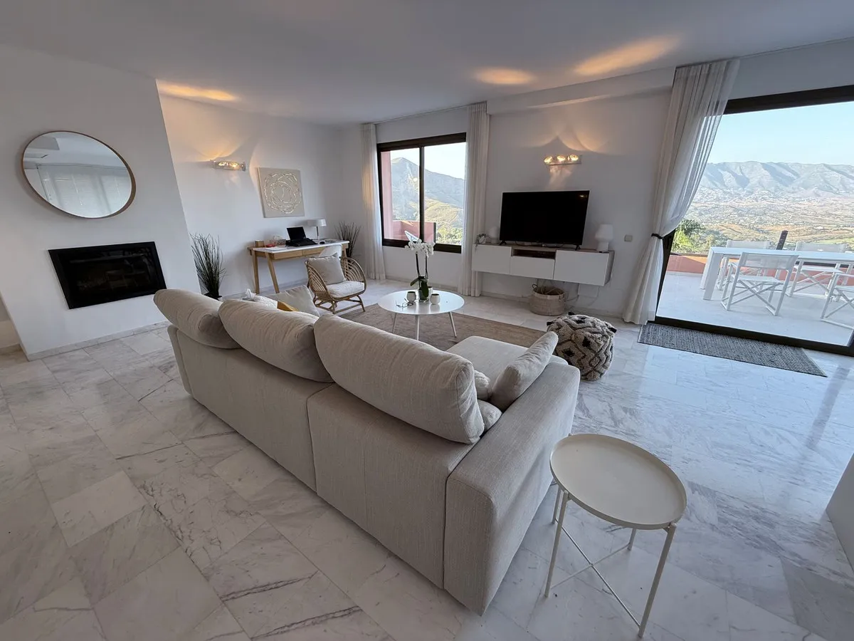 0236181c-62be-48a2-bb9b-8094c97d040c