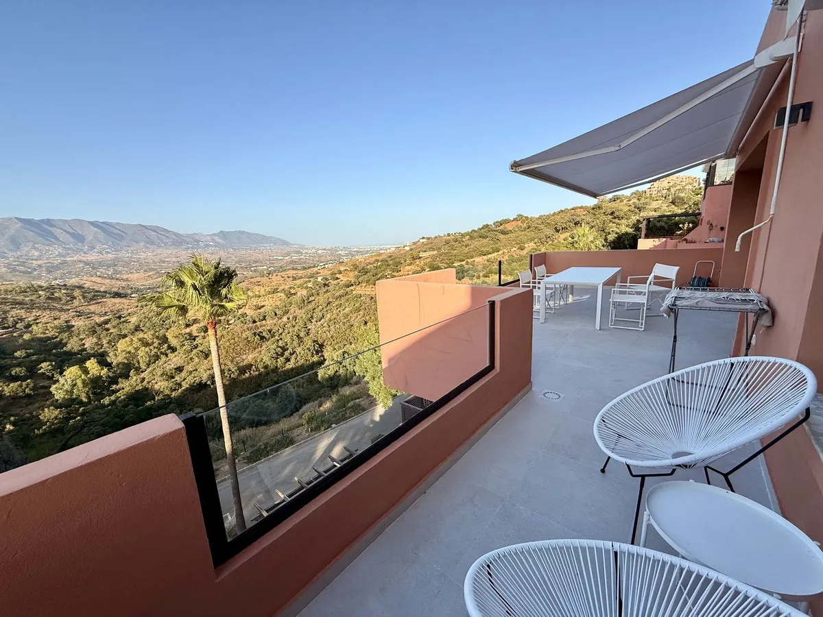 d3e66106-2874-4b79-8c6a-a2d6917ad0c6