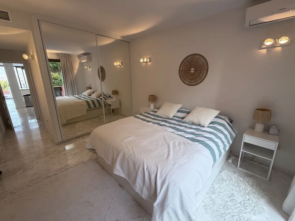 fc4dce3e-fba0-4b6b-b6dc-6b30a9ab0755